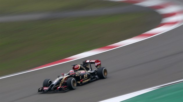 Romain Grosjean pi trninku na Velkou cenu ny formule 1. 