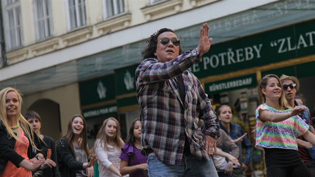 Richard Genzer lk na pekonn tanenho rekordu v Brn.