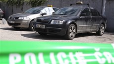Vozidla, v nich� byli v pra�ské Uh�ín�vsi zast�eleni �idi�i taxislu�by