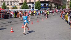 Nevidím, nesly�ím, u� jen pár metr� a pípne cílová brána.