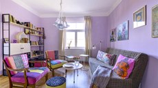 Starým k�esl�m po babi�ce chyb�ly op�rky. Designérka navrhla originální