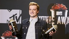 Josh Hutcherson s vítznou cenou MTV