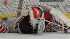 Chomutovský gólman Martin Rika po inkasovaném gólu.