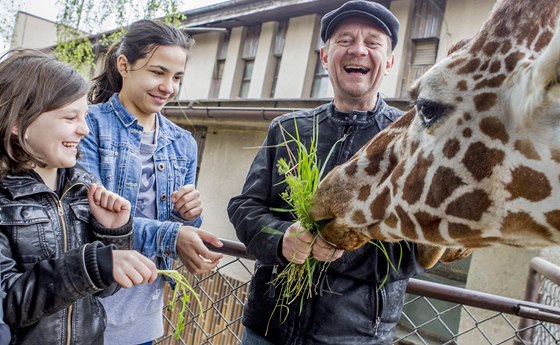 Herec Petr tvrtníek si návtvu zoo podle veho uil (21. dubna)