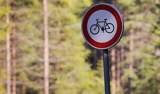 Cyklisté budou mít do sadu vjezd zakázán. (Ilustraní foto)