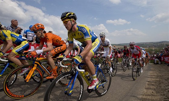 Momentka z cyklistickho zvodu Amstel Gold.