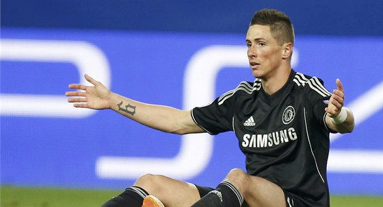 Fernando Torres míí na dvouleté hostování do AC Milán.