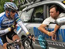 Lance Armstrong a manaer jeho týmu Johan Bruyneel pi Tour de France 2005. 