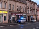 V Sokolovské ulici v Praze Karlín zemel po hádce cizinec.