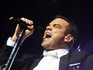 Robbie Williams pedvedl v Praze 26.4. 2014 svoji swingovou show.