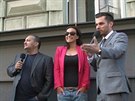 Patrik Hezucký, Lucie ilhánová a Leo Mare ped rádiem Evropa 2 (25. dubna...