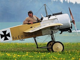 Ukázka historického létání - inscenovaný letecký souboj z 1. světové války v...