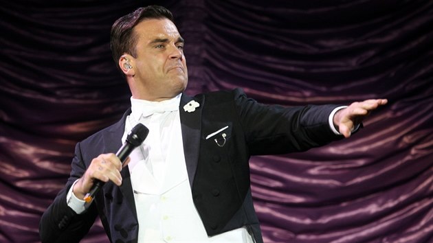 Robbie Williams pedvedl v Praze 26.4. 2014 svoji swingovou show.