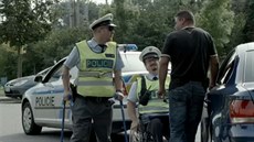 Herci Jan Potmil a Petr tvrtníek se v klipu pro Konto Bariéry a eskou...