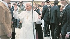 Jan Pavel II. pi své návtt Velehradu v dubnu 1990 zasadil lípu - symbol...