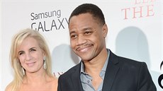 Cuba Gooding Jr. byl se  Sarou Kapferovou od stední koly.