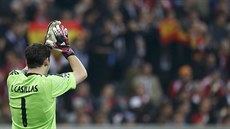 Branká Iker Casillas si v semifinálové odvet Ligy mistr pipsal 428....