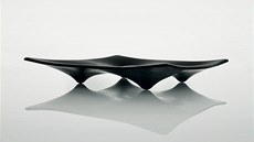 Mísa 4Nipples inspirovaná tvarem ader. Vyrobeno technikou lehaného skla. 2008.