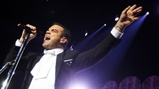Robbie Williams předvedl v Praze 26.4. 2014 svoji swingovou show.
