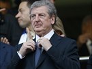 Roy Hodgson, trenér anglické reprezenzace, na tribun stadionu Chelsea bhem...