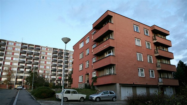 Brněnské sídliště Lesná bylo postaveno v letech 1962 až 1973 podle projektu Viktora Rudiše.
