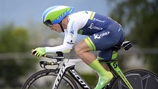 Cyklista Nino Schurter v nové roli silni�á�e.