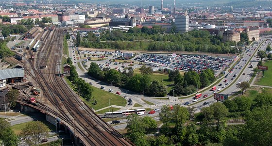 Staré nádraží. Mezi kolejemi, Vaňkovkou a řekou Svratkou plánuje město novou...