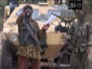 Zábr z videa, na nm éf islamist z Boko Haram Abubakar Shekau piznává...