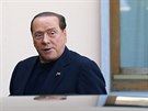 Bývalý italský premiér Silvio Berlusconi pijel do domova dchodc Cesano...