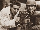 Plzeský fotograf Sláva Vane se nechal s vojáky v kvtnu 1945 zvnit.