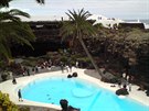 Lanzarote, bazén u jeskyn Cueva de los Verdes