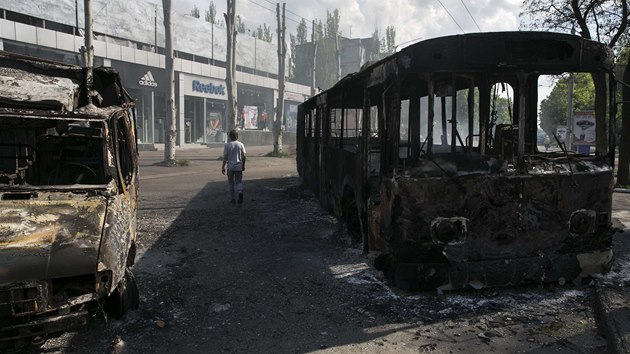 Stety separatist a ukrajinskch ozbrojench sil za sebou nechaly spou v Kramatorsku (3. kvtna)