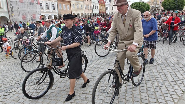 Akce se zúčastnili cyklisté místní i z různých koutů Česka. Někteří milovníci historických velocipedů dokonce přicestovali až ze zahraničí. Jeden účastník dorazil až z kanadského Vencouveru.