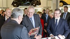 Německý prezident Joachim Gauck a česká hlava státu Miloš Zeman na návštěvě...