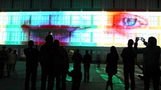 Záb�ry ze studentských projekcí, s nimi� auto�i sout�ili na videomappingovém...