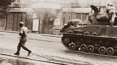 Snímek Slávy Vanee z osvobození Plzn americkou armádou.