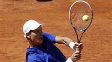 Tomá� Berdych v duelu s Rafaelem Nadalem.