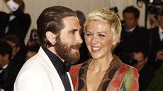 Herec Jake Gyllenhaal a jeho sestra, here�ka Maggie Gyllenhaalová (New York, 5....