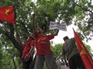 Protesty v Hanoji proti instalaci ínské ropné ploiny u Paracelských ostrov...