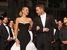 Blake Lively a Ryan Reynolds (Cannes, 16. kvtna 2014)