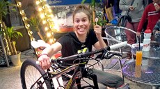 Pijte si zajezdit na kole s Evou Samkovou na Bike Festival.