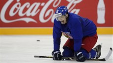 Nová tvá� v hokejové reprezentaci Luká� Ková� na svém úvodním tréninku na