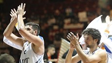 Basketbalisté Realu Madrid slaví vít�zství v semifinále Euroligy nad Barcelonou.
