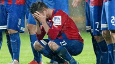 Plzeský záloník Milan Petrela jen stí skrýval zklamání po prohraném finále...