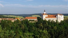 Jeviovice nad údolím Jeviovky