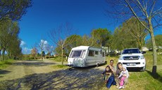 Malé obydlí vás donutí rozt�ídit v�ci a vybrat si jen na ty nejd�le�it�j�í. Na