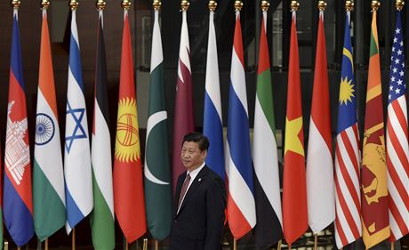 ínský prezident Si in-pching na summitu asijských stát (21. 5. 2014).