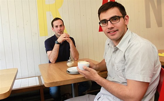 Jan Toloch (vpravo) a Jan Víšek založili projekt Feel Local, ve kterém provádí...