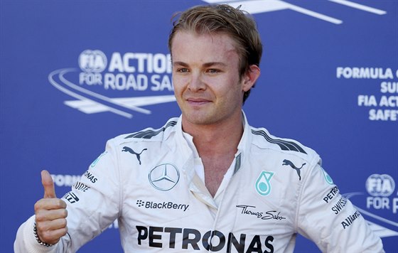 Nico Rosberg po vítzství v kvalifikaci na Velkou cenu Monaka.