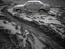 Následky povodní v  v bosenské vesnici Topi Polje (20. kvtna 2014)